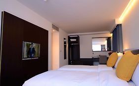 Pelican London Hotel 3*